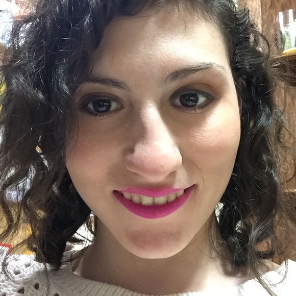 Meet your Posher, Rach - Picture 1 of 1